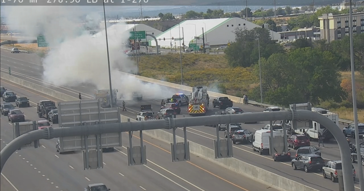 Traffic jam on I-70 westbound in Denver after car catches fire